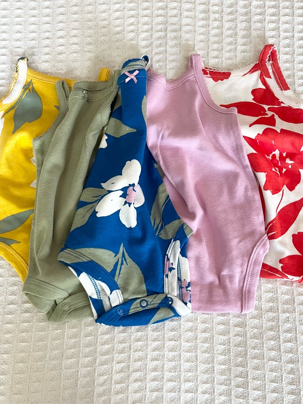 Carter's Newborn set of 5 floral and solid onesies NWT